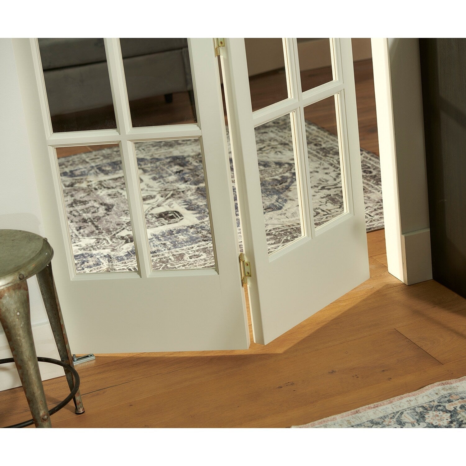 AWC Traditional Divided Glass Unfinished Pine 30-inch Bifold Door