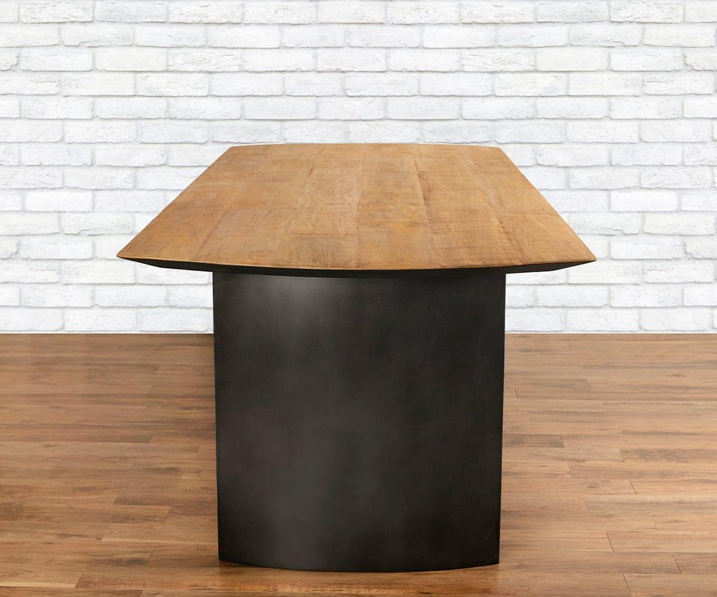 Andor 98 Dining Table