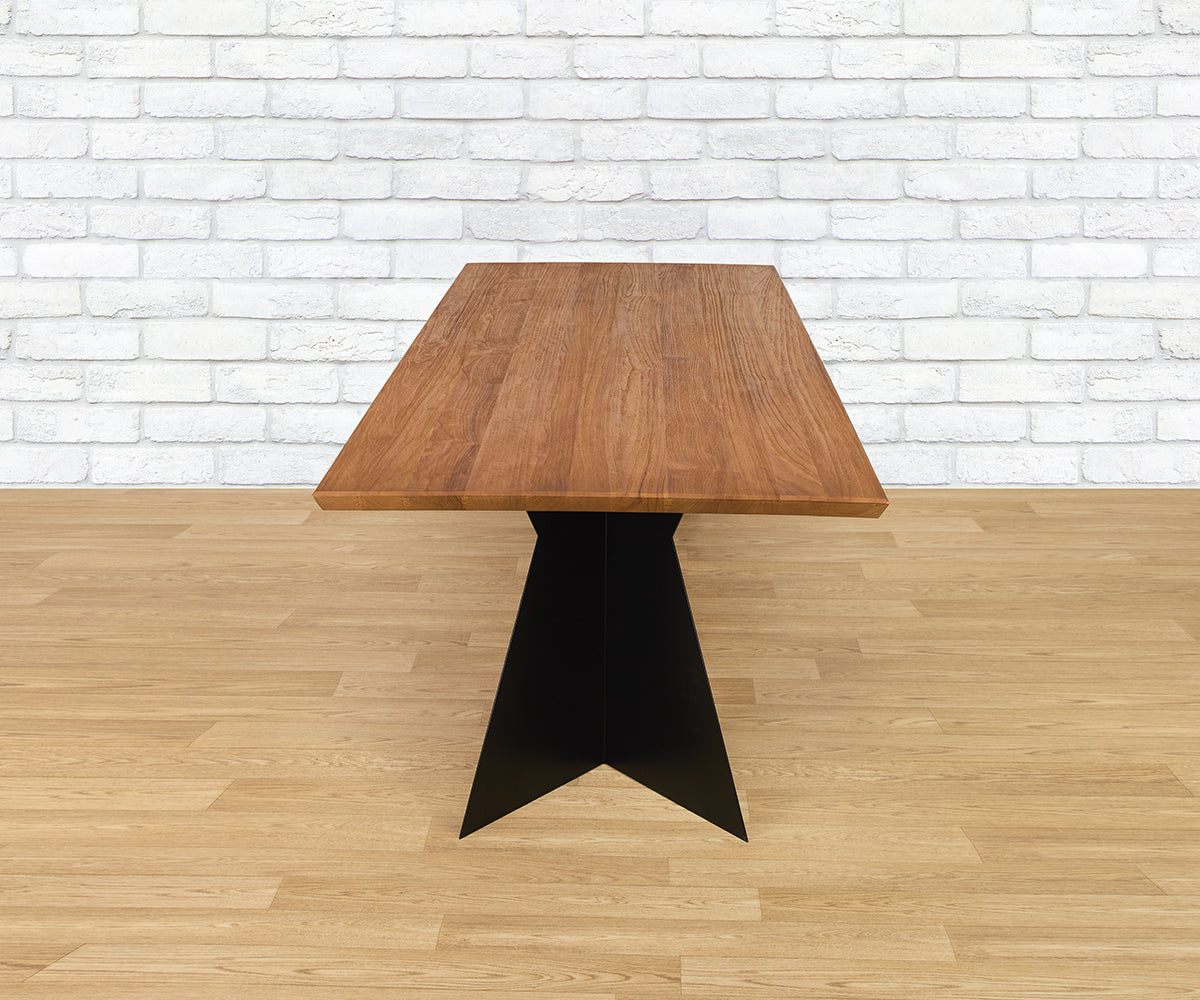 Mazi Dining Table