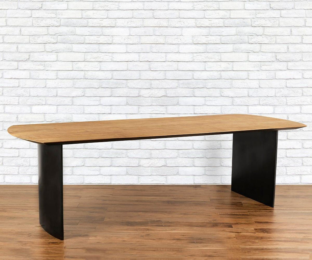 Andor 98 Dining Table